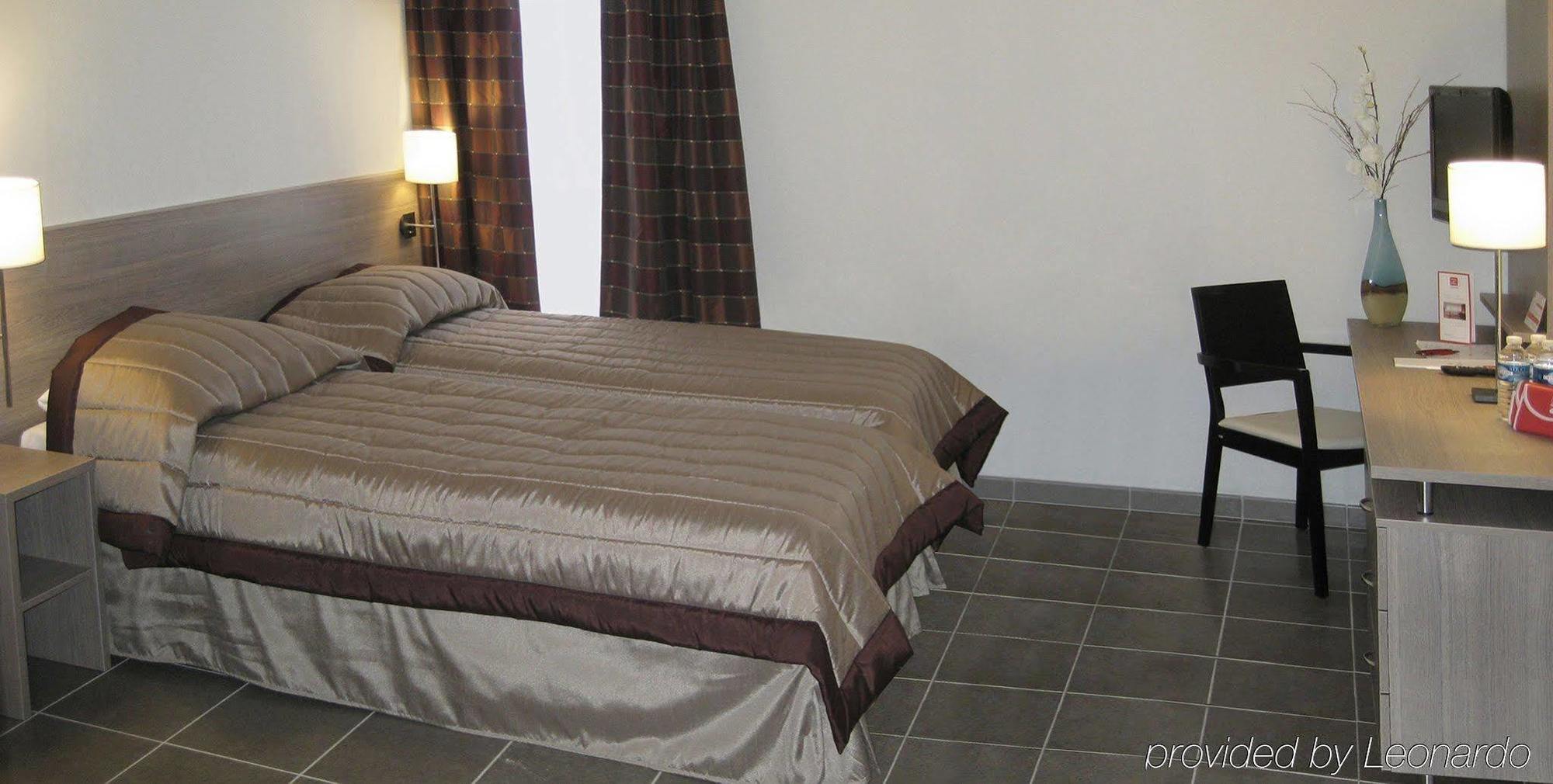 Apparthotel Sejours & Affaires Manosque Oda fotoğraf