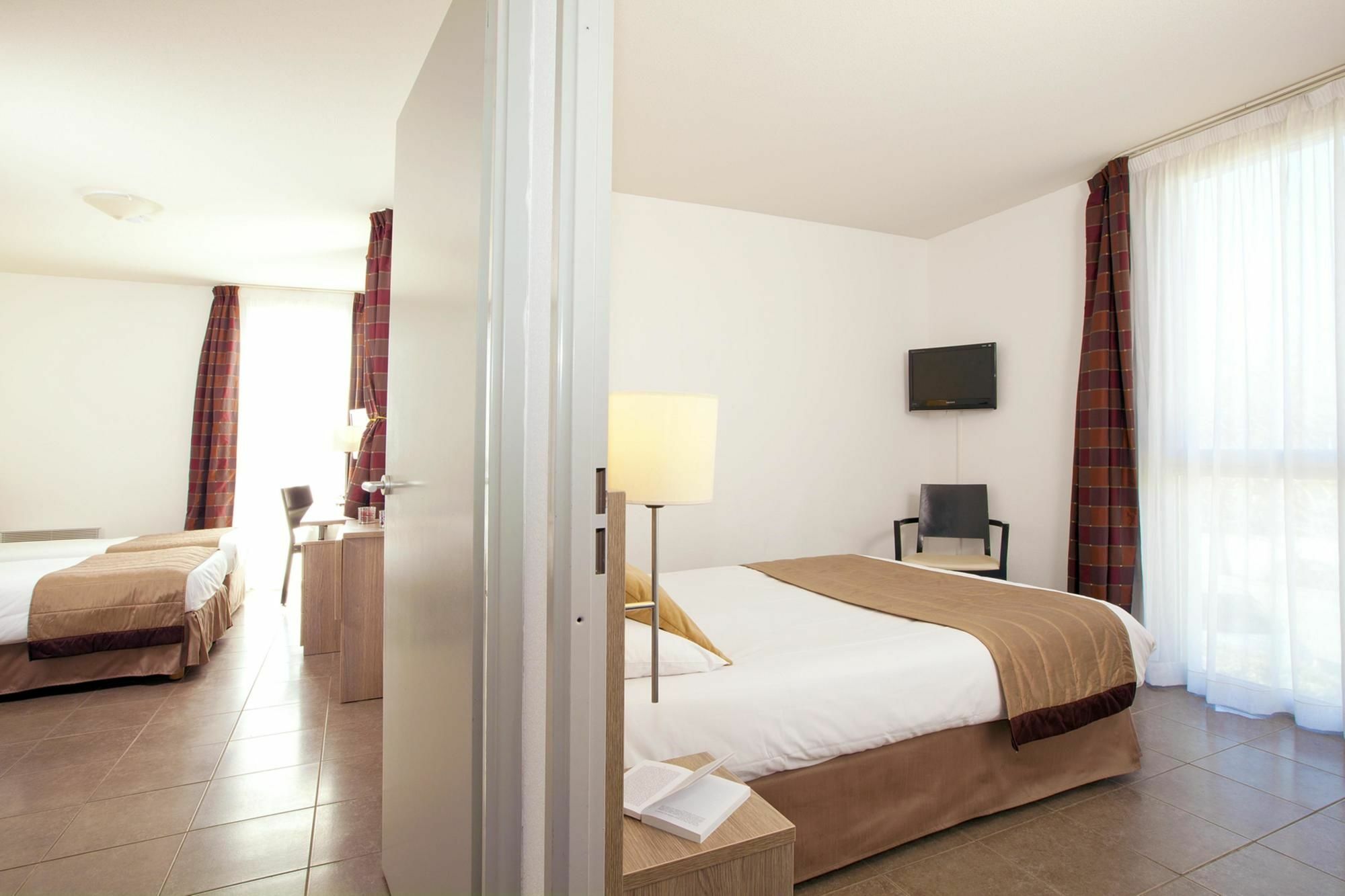 Apparthotel Sejours & Affaires Manosque Dış mekan fotoğraf